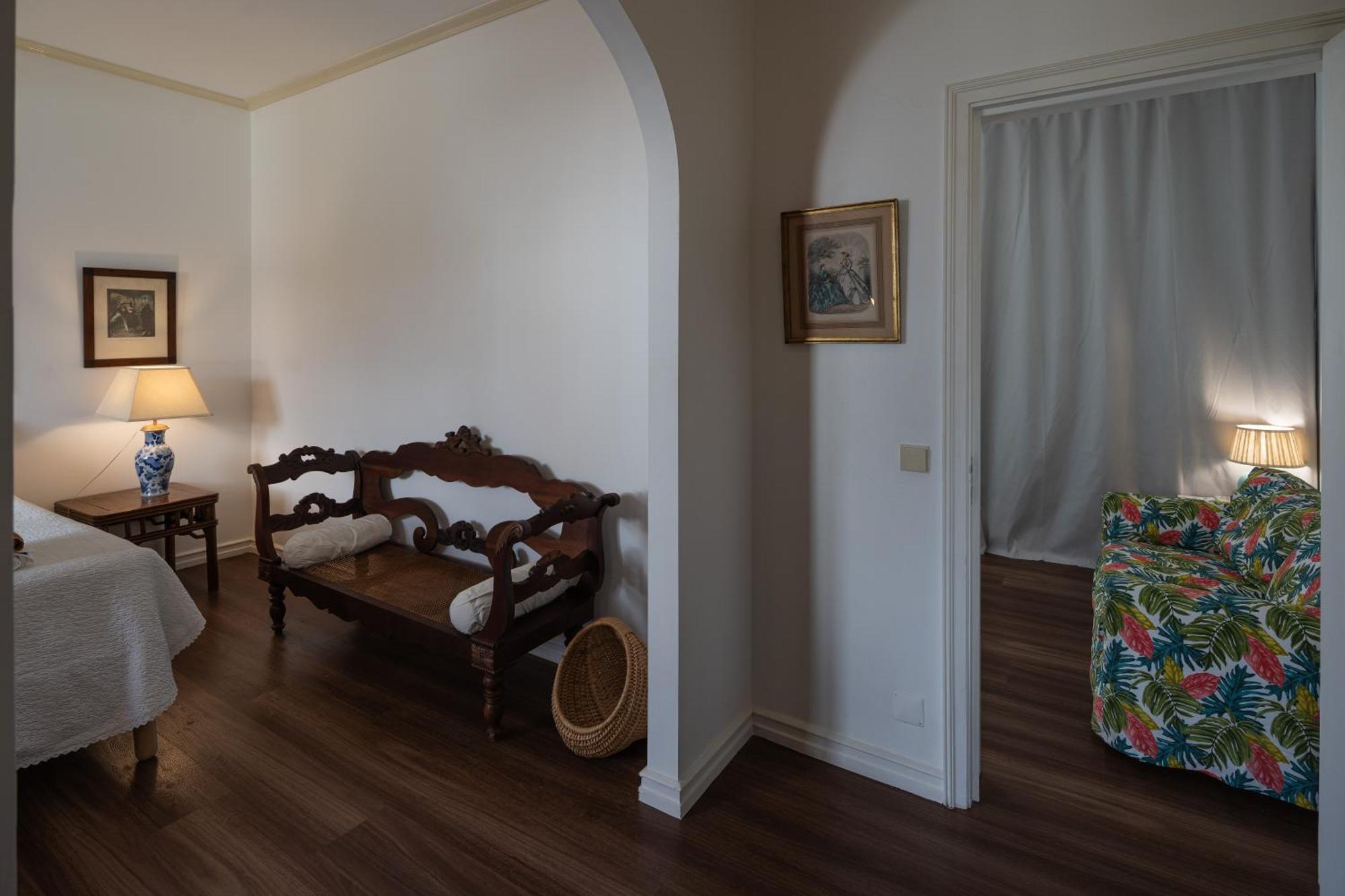 Casa Dos Arcos - Studios & Pool Понта-Делгада Экстерьер фото